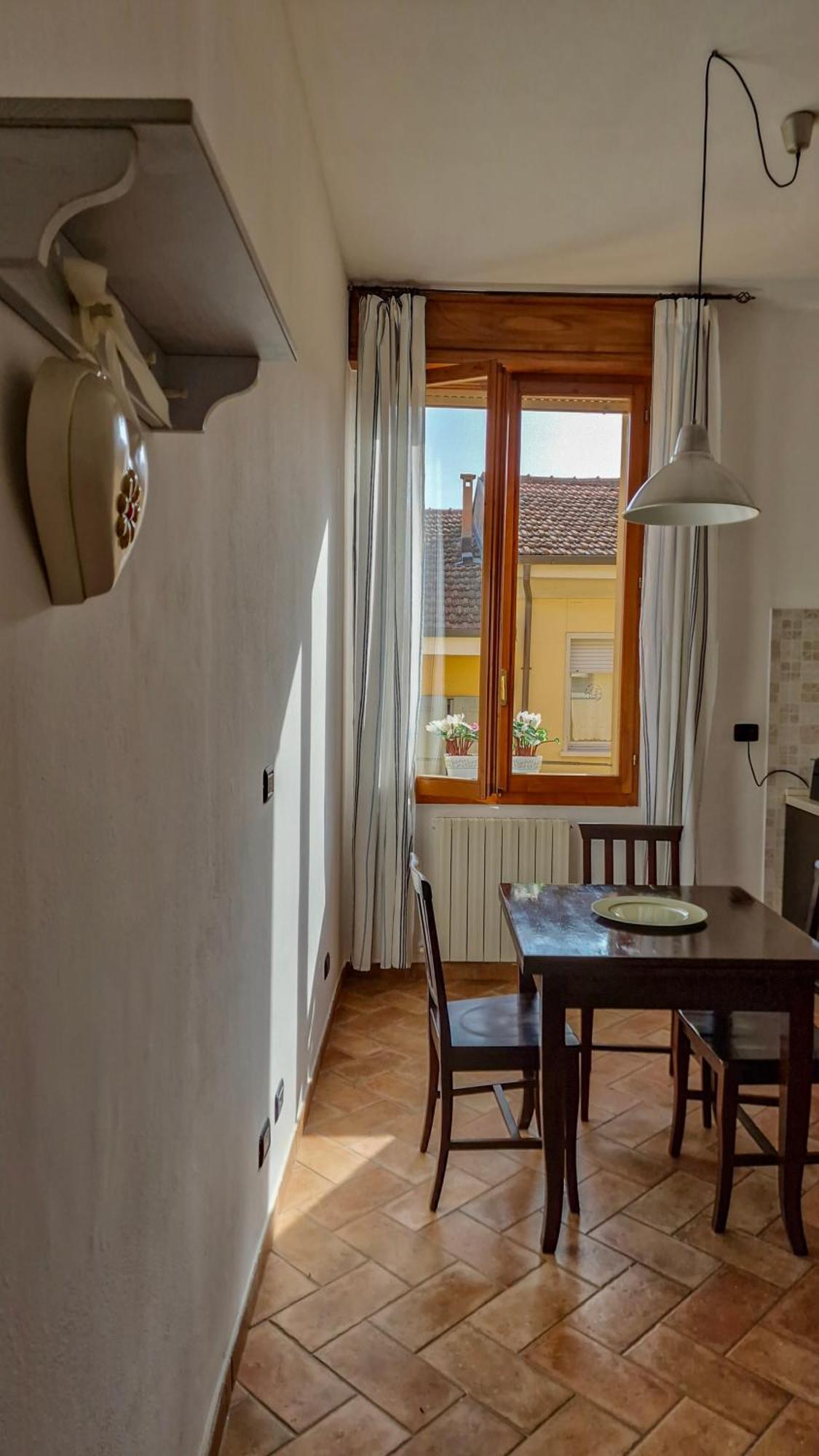 Апартаменти La Casa Di Maryangel Медічина Екстер'єр фото